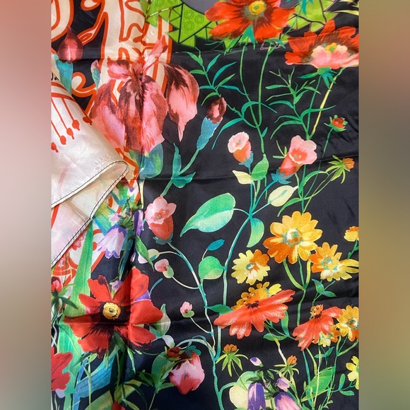 Johnny Was silk scarf - Picture 3 of 4